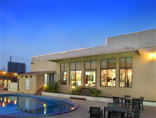 O2 Wellness Club Hotel